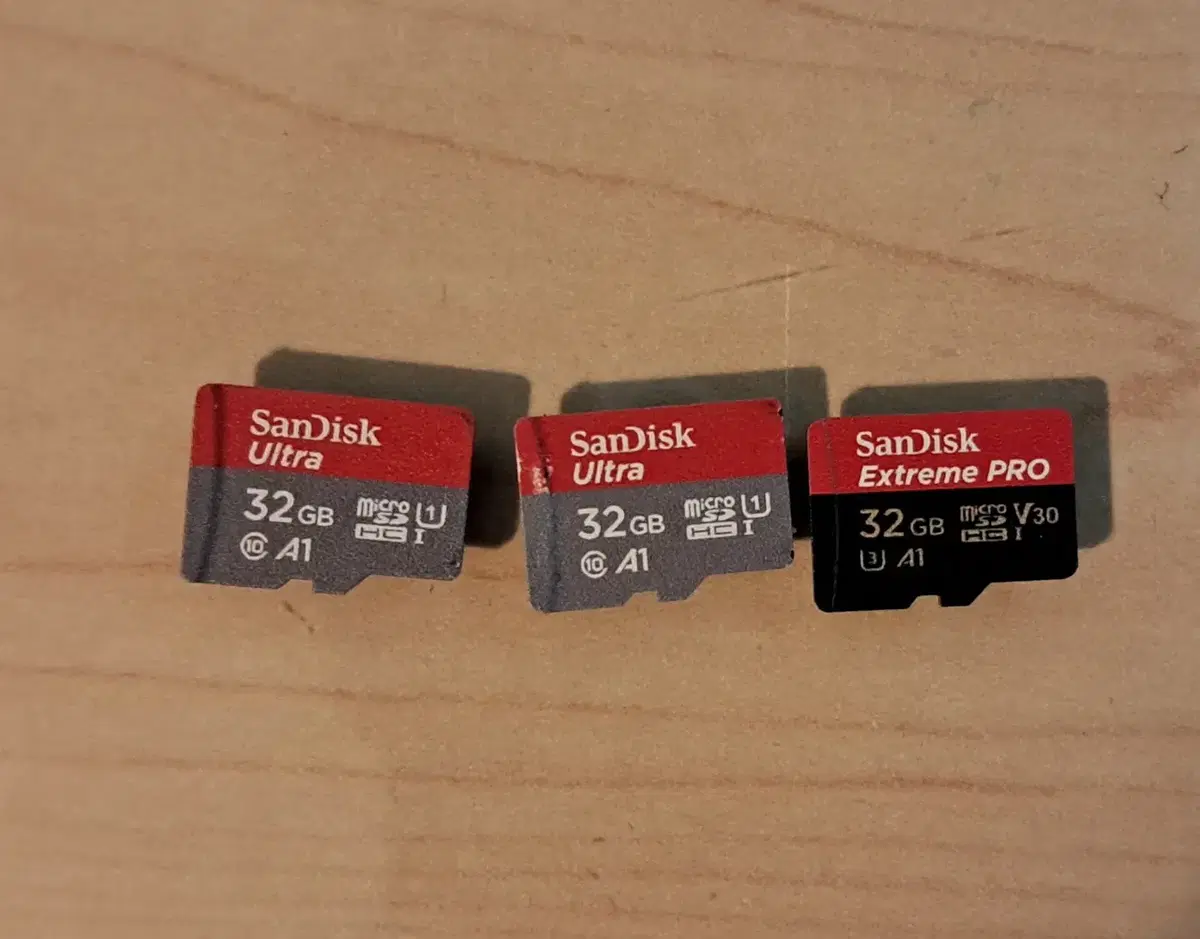 Sandisk Micro SD카드 (32GB x 3)