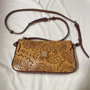 DOONEY&BOURKE 아우라니 디즈니리조트 한정판 더피 숄더백
