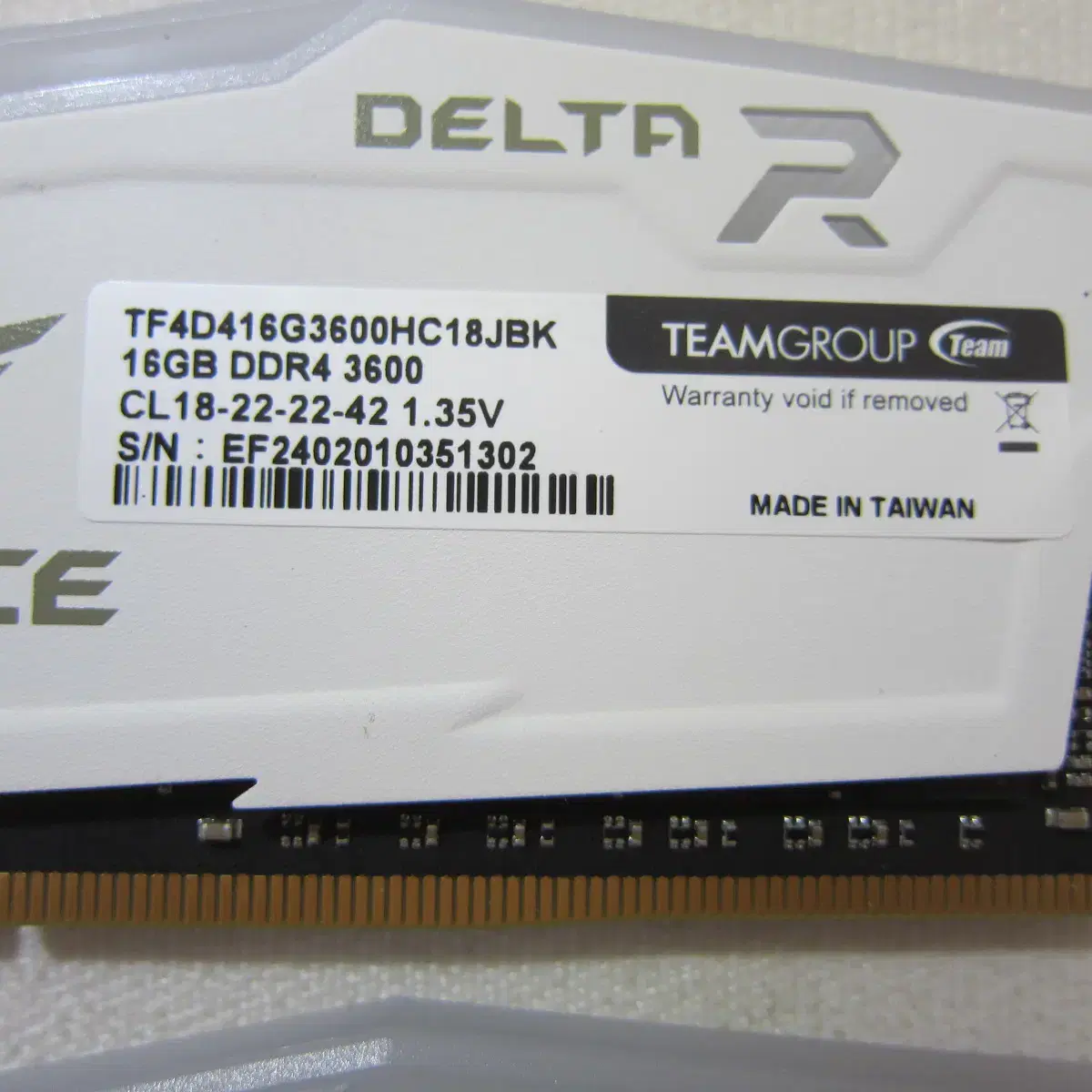 팀그룹 DDR4-3600 CL18 Delta RGB 32G(16Gx2)