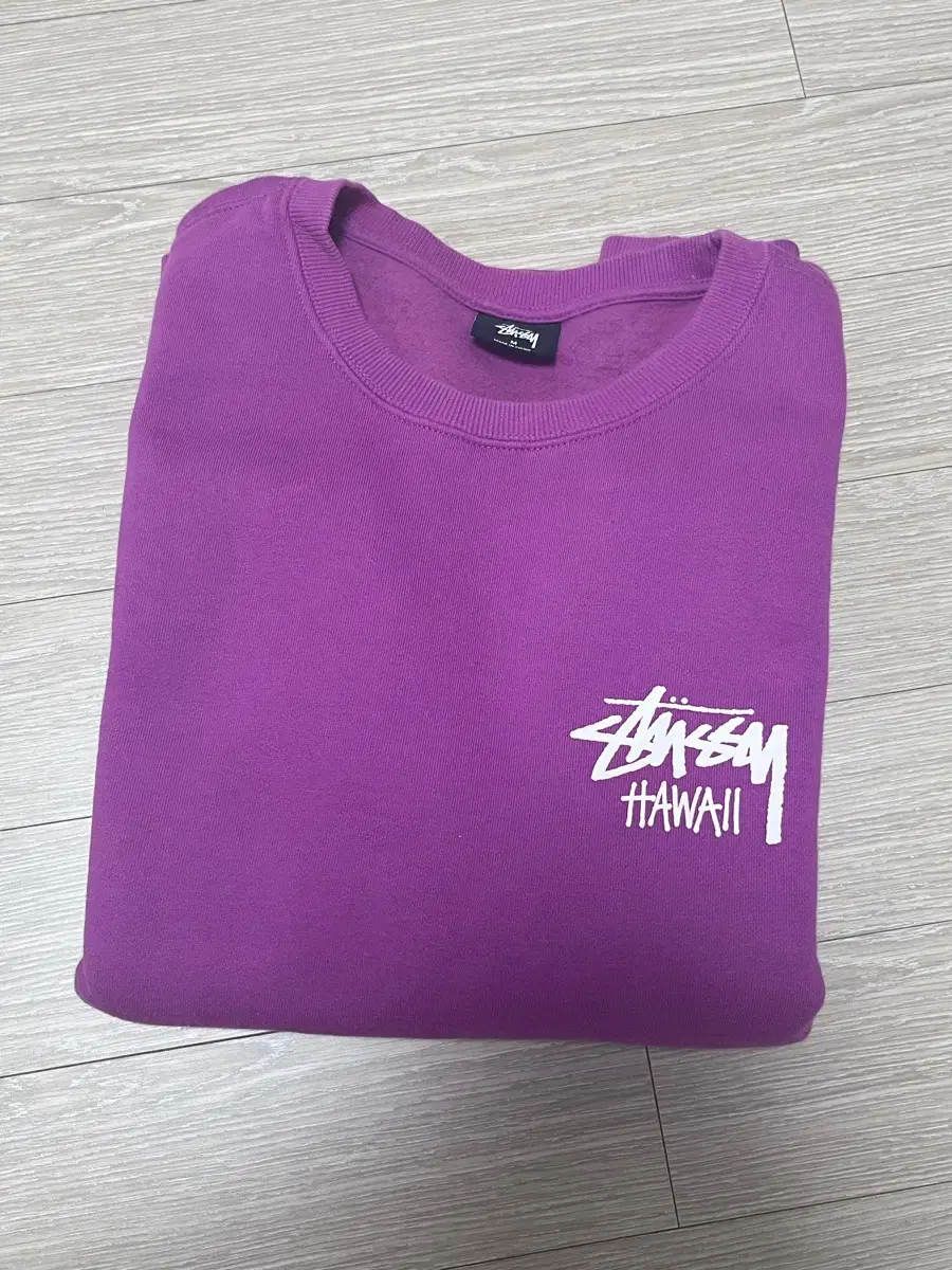 Stussy Hawaiian top