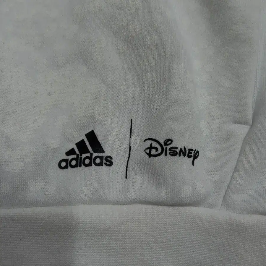 XL105 adidas Disney 약기모 스판 후드티 화이트XL-363