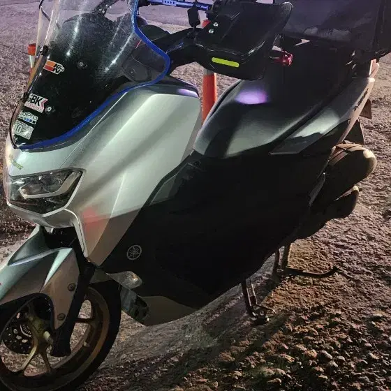 관리잘된 nmax125 22년식 팝니다.