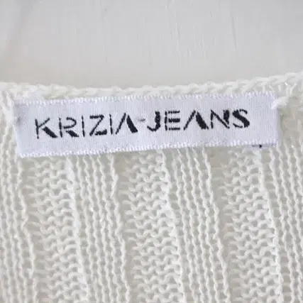 KRIZIA JEANS 크리지아 레이온 혼방 니트 상의