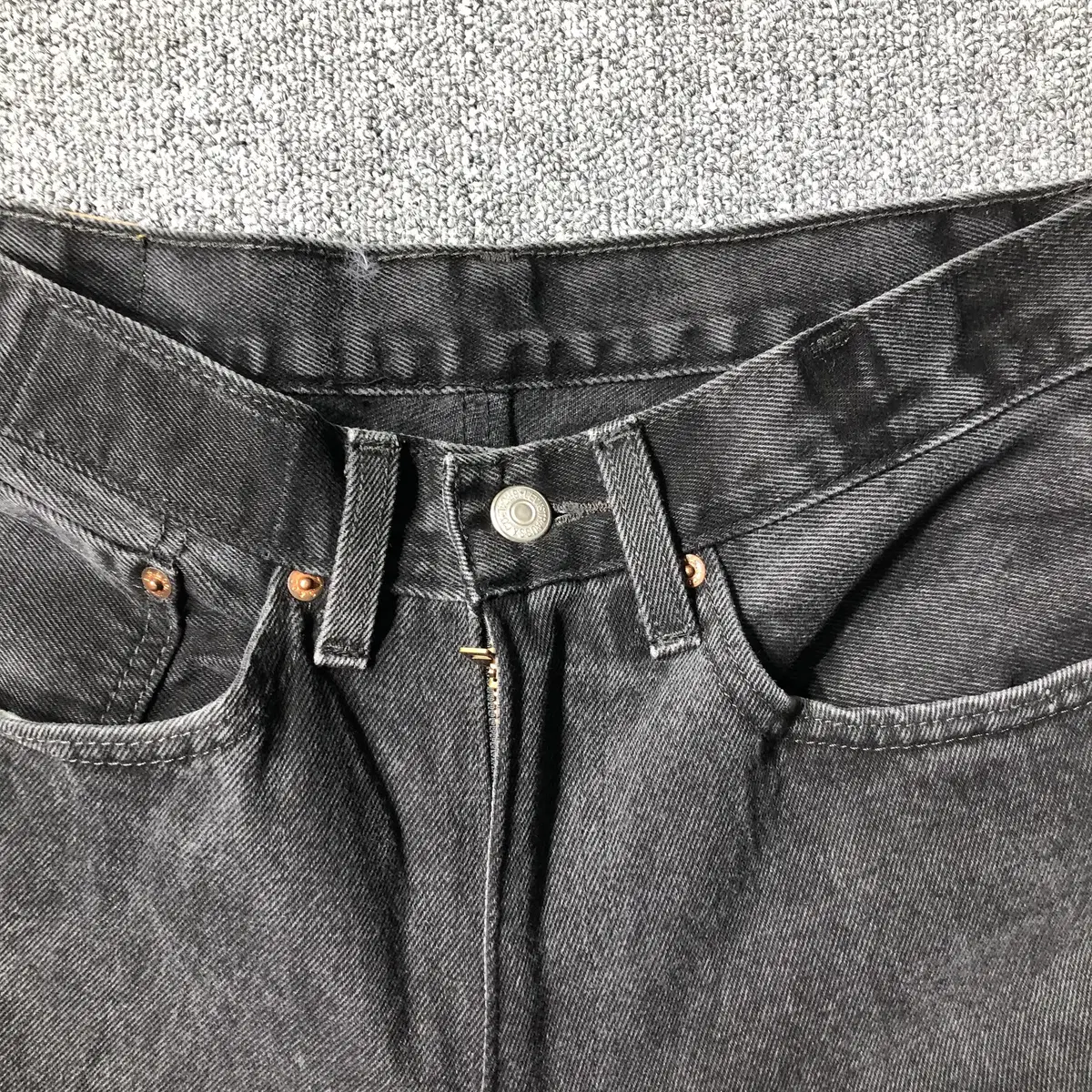 Levis 505 black denim pants (30) OLD6667