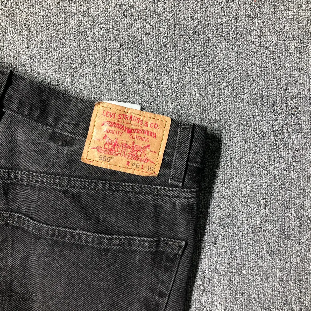 Levis 505 black denim pants (30) OLD6667