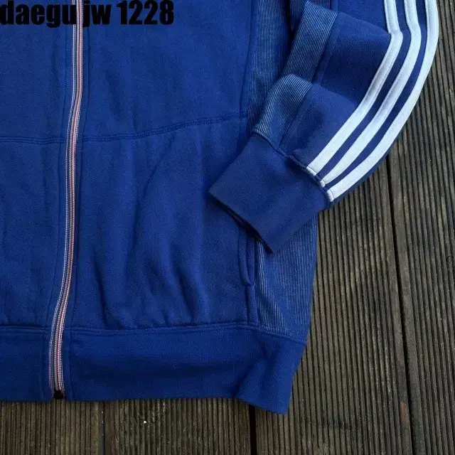 095 ADIDAS ZIPUP 아디다스 집업 첼시