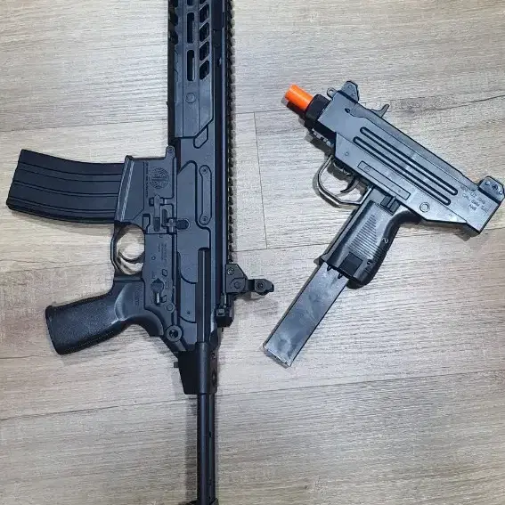 아카데미 sig mcx, mini uz