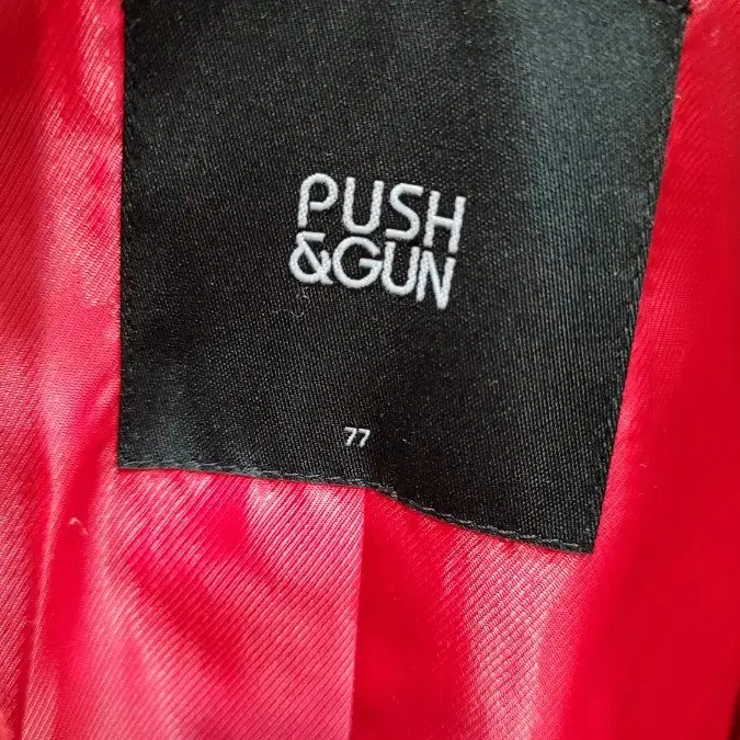 PUSH&GUN여성 코트 사이즈는77 새거예요