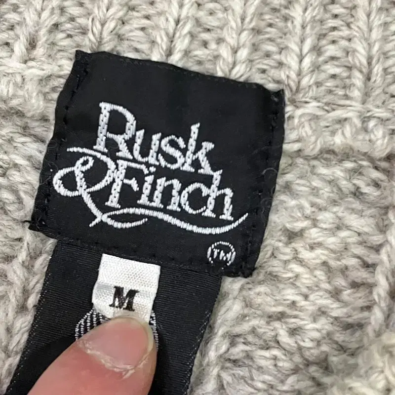 Rusk&finch 뉴질랜드 울 꽈배기 니트 y09045