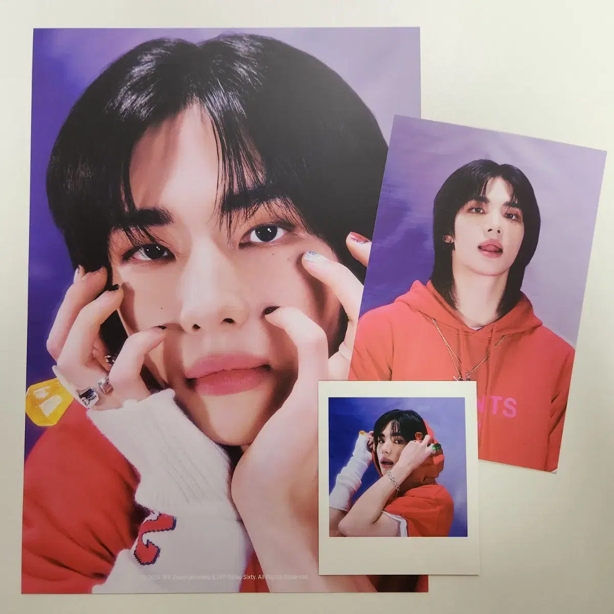 Straykids 2025 seasons greetings hyunjin miniposter + message card +KTown4u pre-order benefit