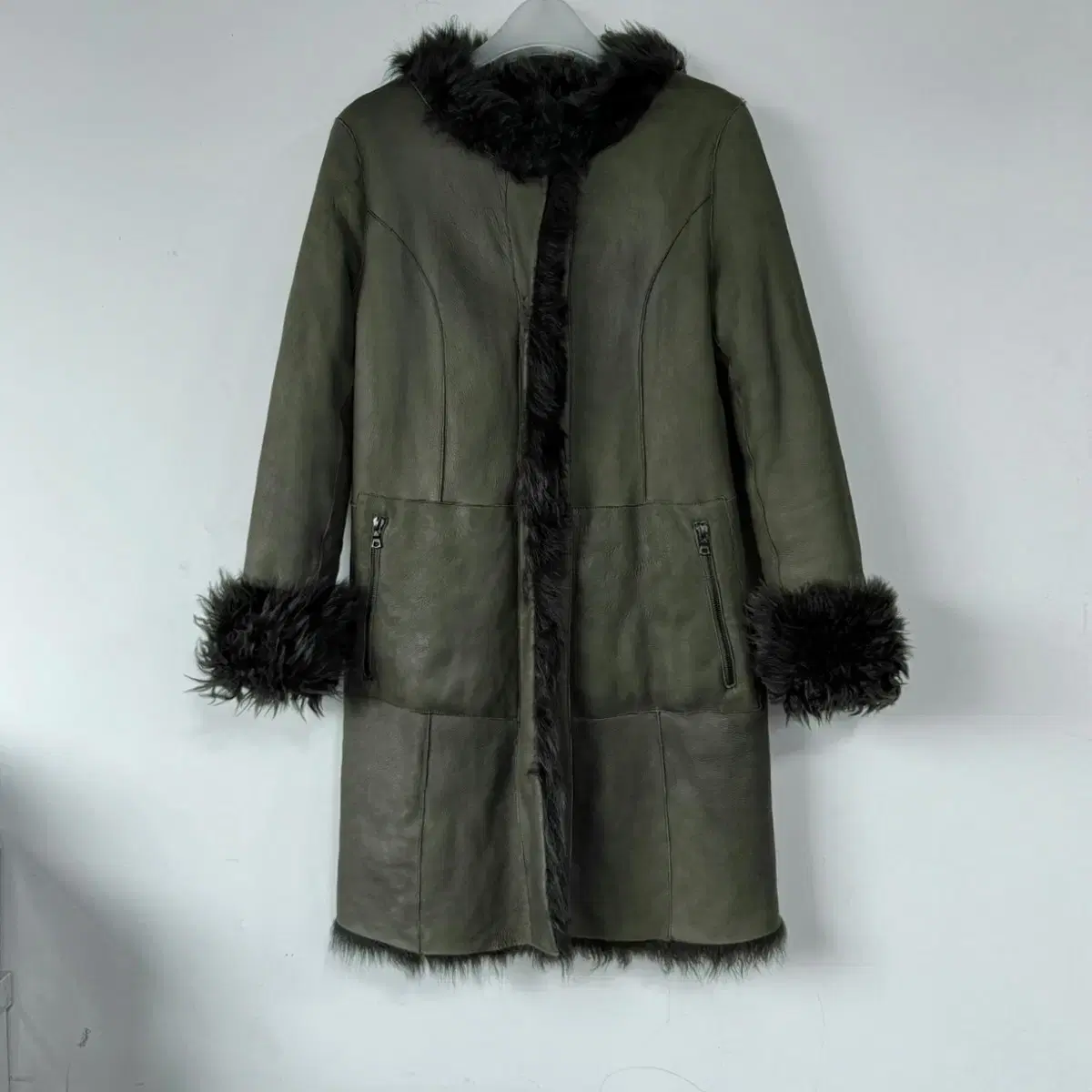 Drome DROME Lambskin Reversible Mustang Shearling Coat