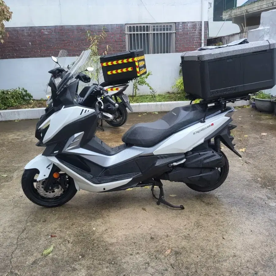 SYM 크루심125cc 2023년식판매합니다