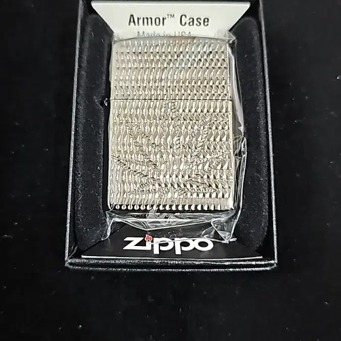 Zippo 정품 29612 아머 Marijuana Leaf Design