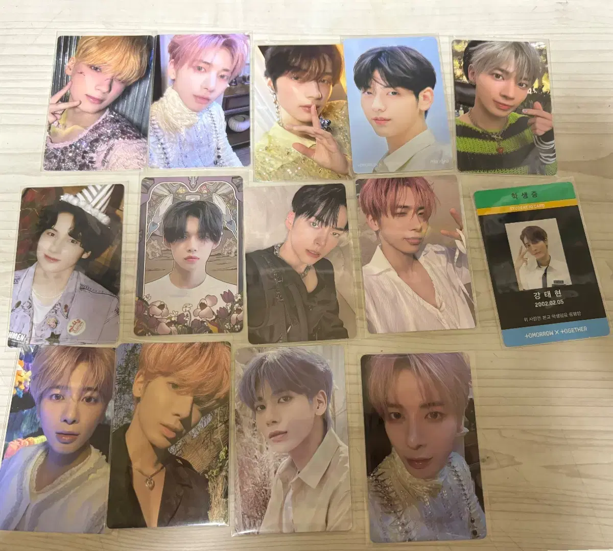 txt taehyun hueningkai soobin zb1 sung hanbin photocard wts