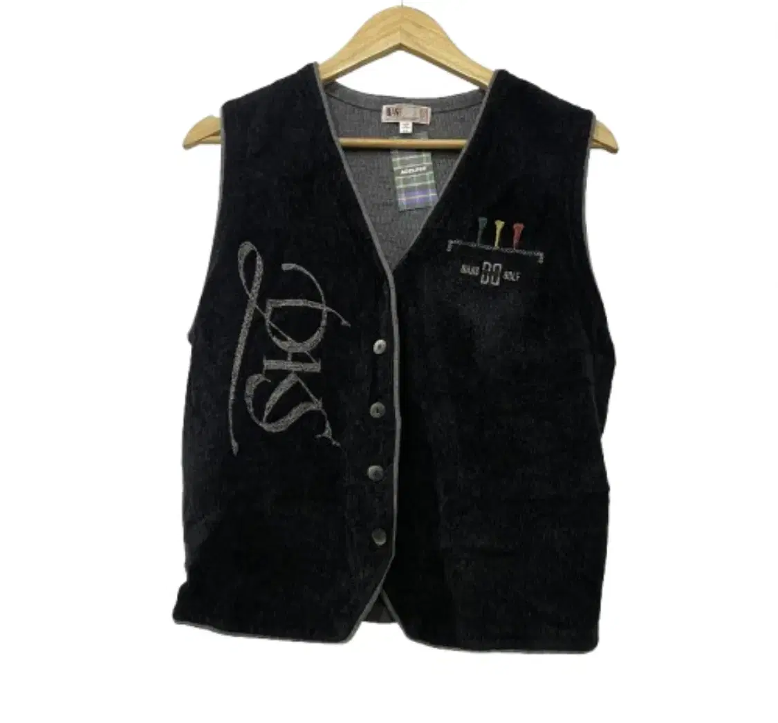 4781. Women's Dachs Logo Knit Vest