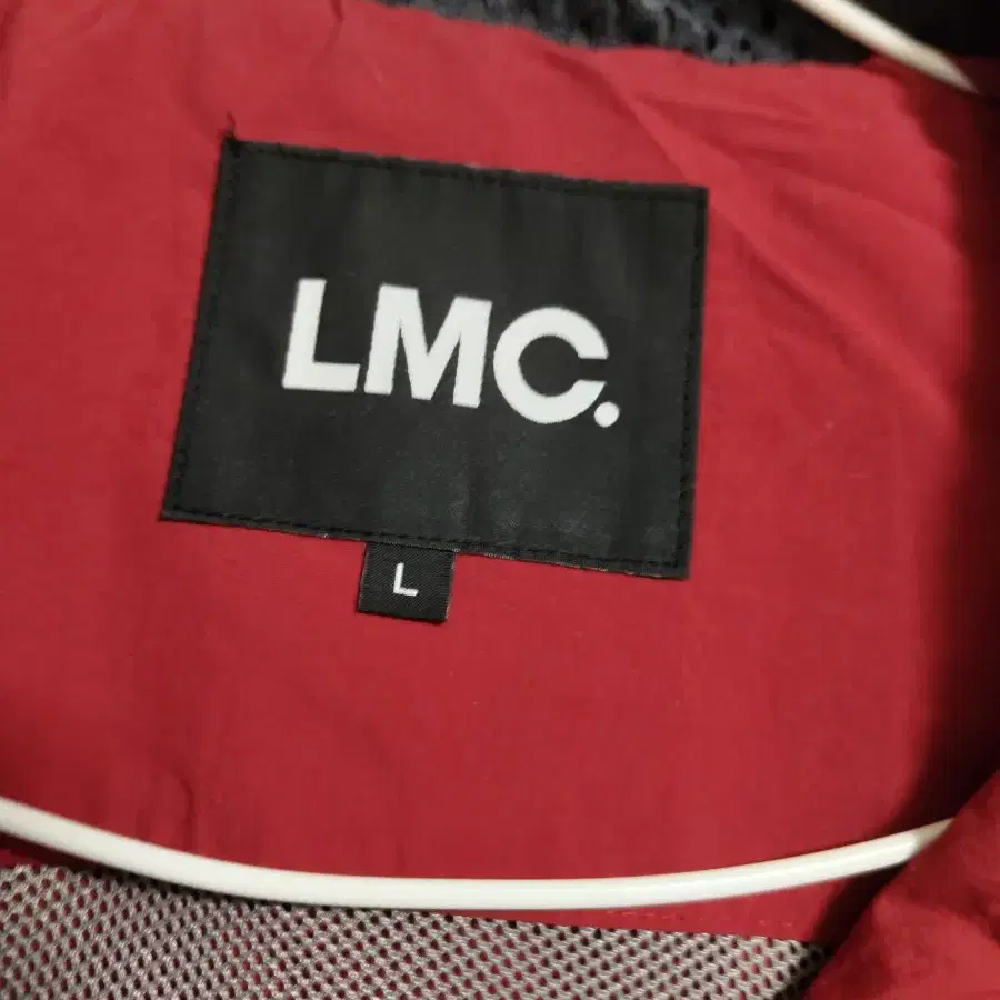 lmc 바람막이 레드 L