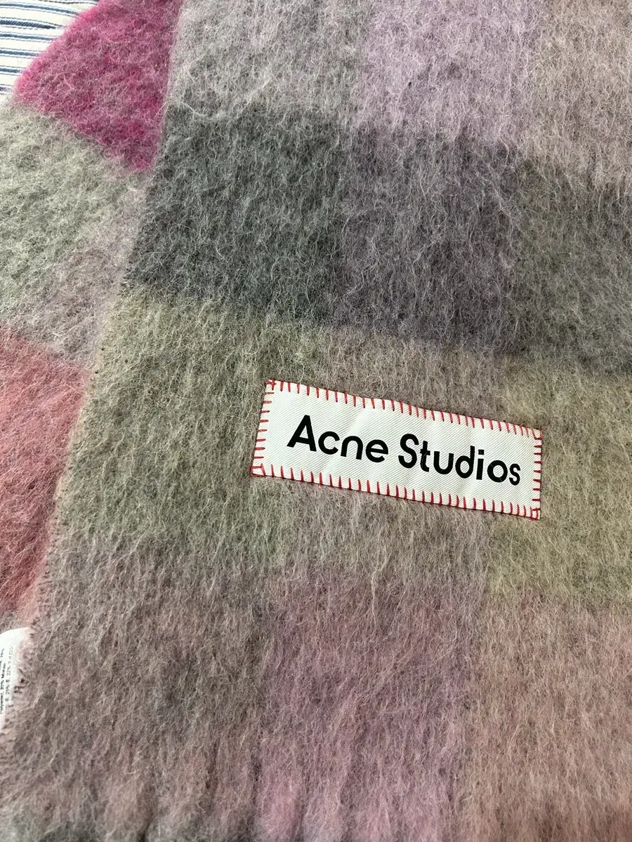 ArcaneStudioMuffler Mohair Check FuchsiaLilacPink