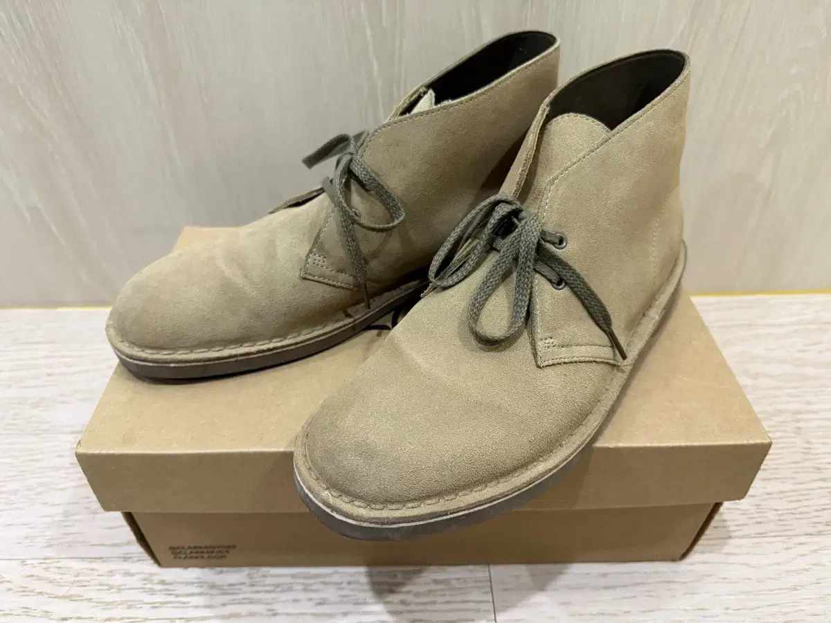 클락스 Bushacre 2 Chukka boots