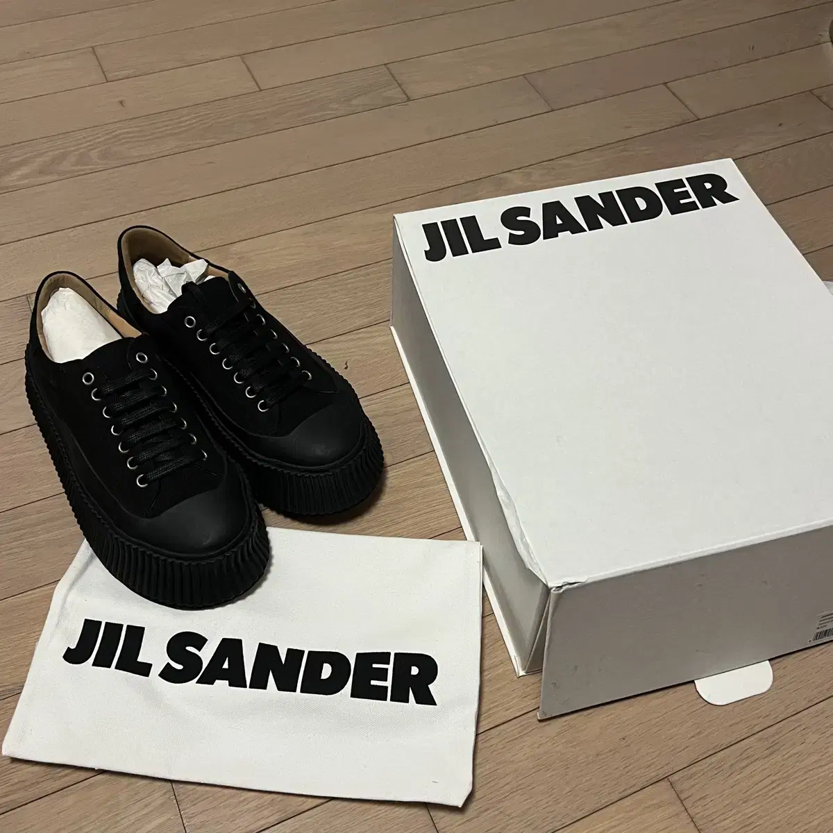 JIL SANDER 질샌더 리지드 플랫폼 스니커즈 블랙 250 새상품