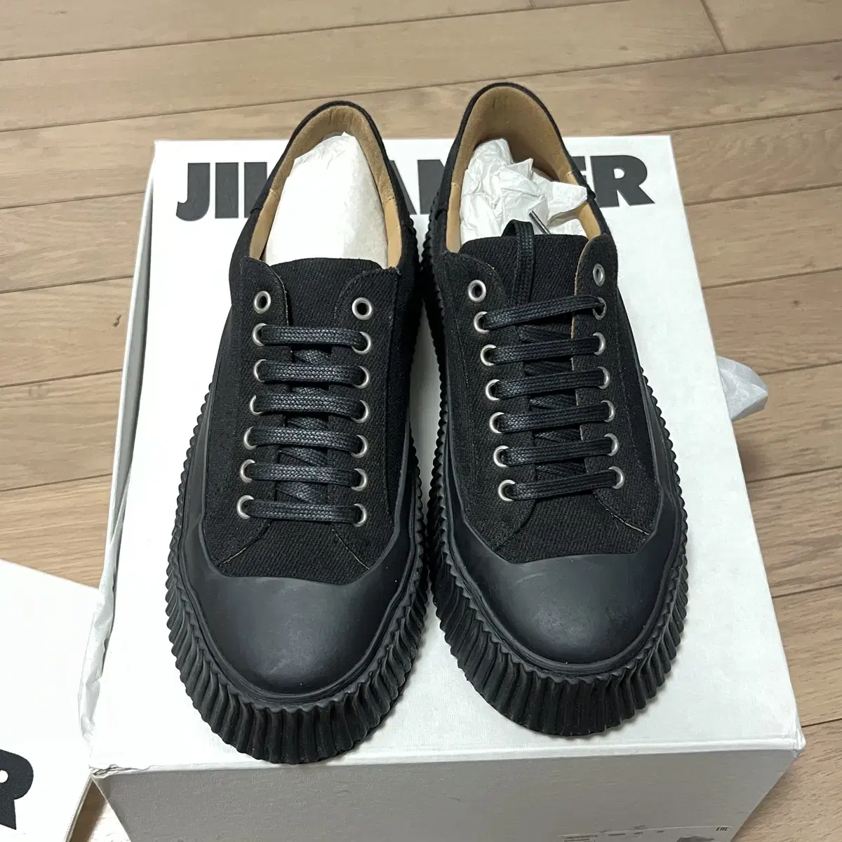 JIL SANDER 질샌더 리지드 플랫폼 스니커즈 블랙 250 새상품