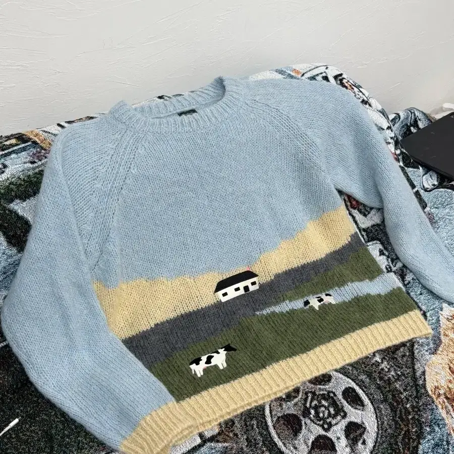 더바넷 Farm Landscape Intarsia knit sweater