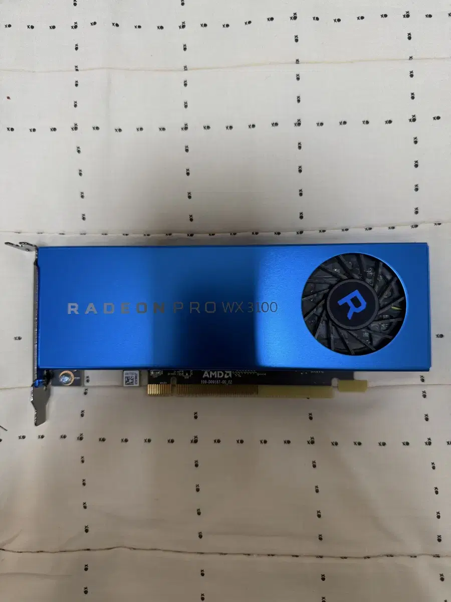 Radeon pro wx3100 d5 4GB Lp