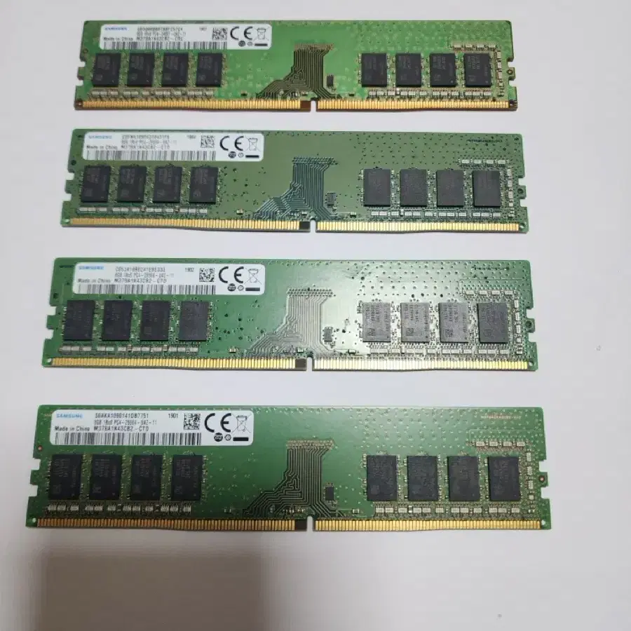 삼성메모리카드8GB DDR4  2666V .2400T