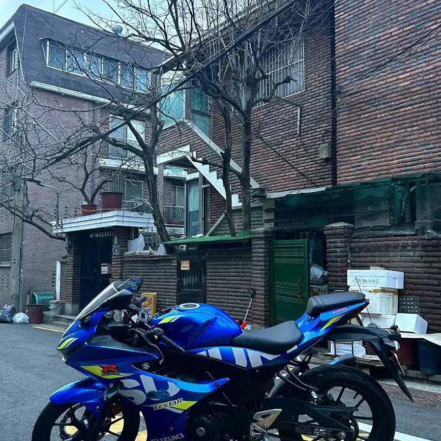 스즈키gsx-r125 오토바이 판매합니다 (개인) 스즈키gsxr125