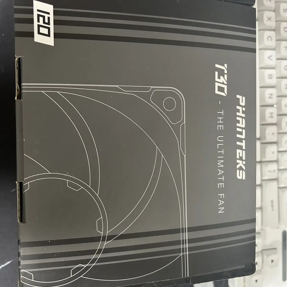 Phanteks T30 (PH-F120T30) 3개 팝니다