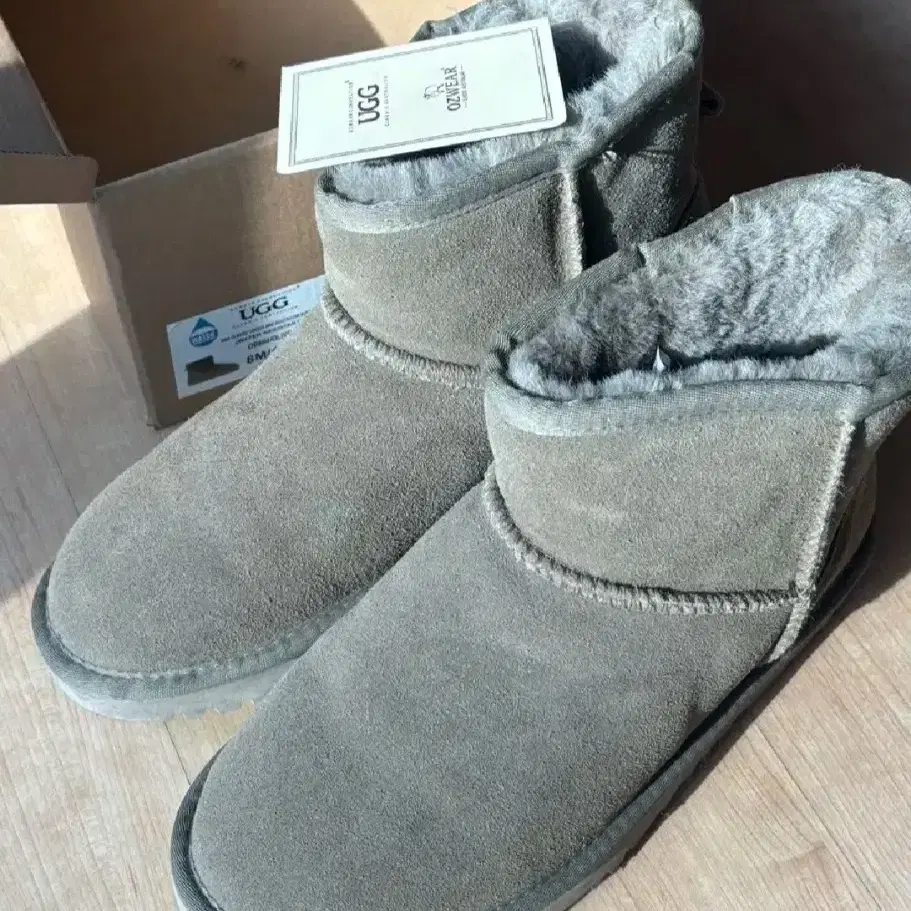 UGG 부츠