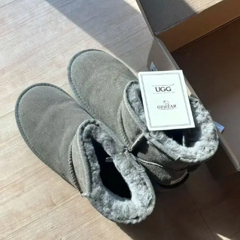 UGG 부츠