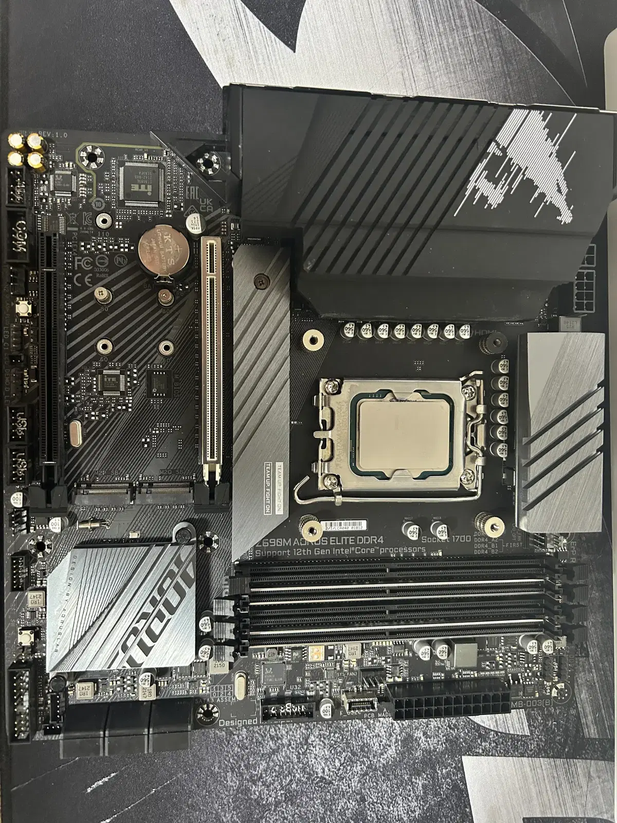 Z690M aorus ddr4 + 12600 KF 팝니다