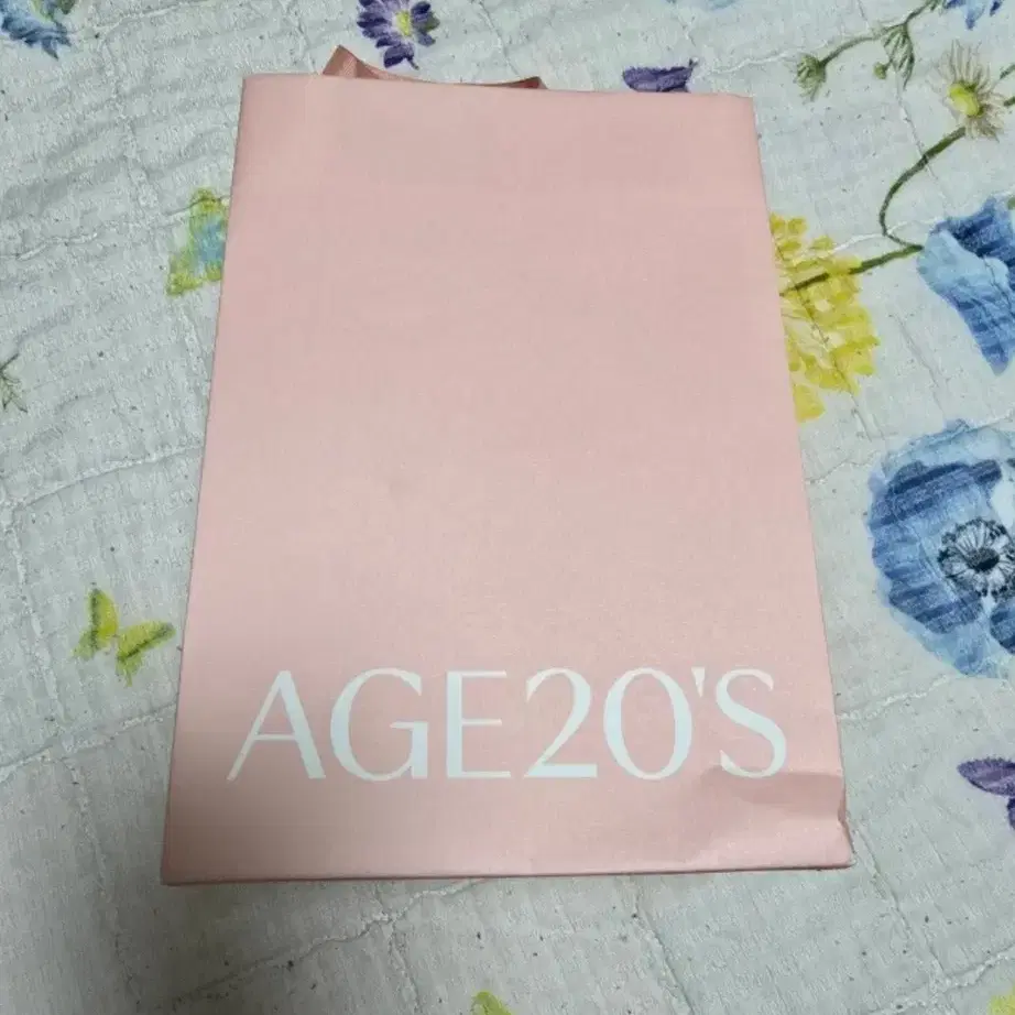 에이지 투웨니스 AGE20'S