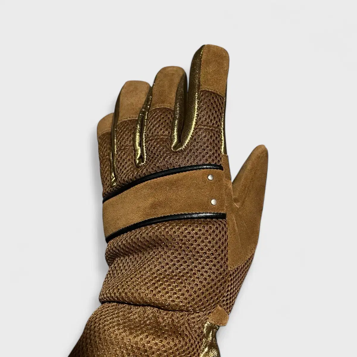 miumiu gloves