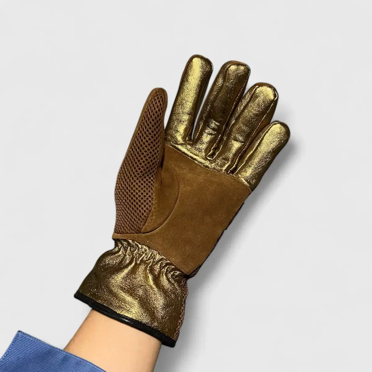 miumiu gloves