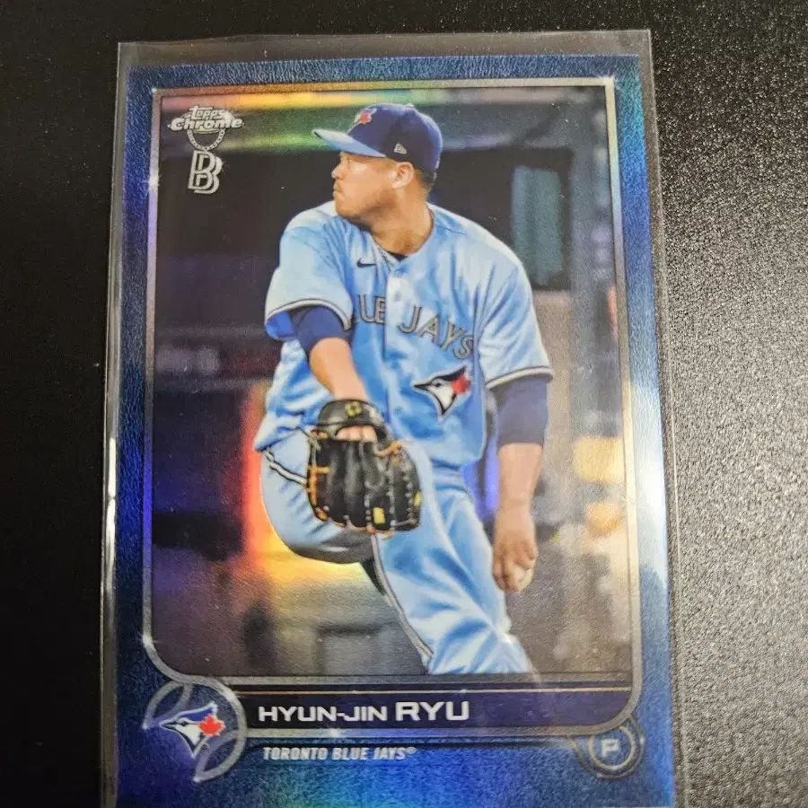 류현진 75장 한정 Topps Chrome 블루 리플렉터 카드