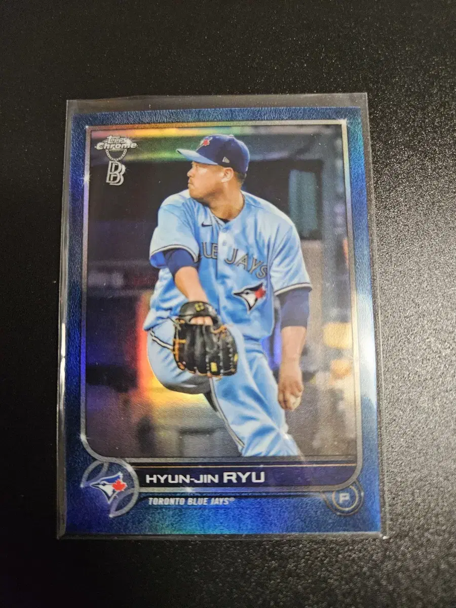 류현진 75장 한정 Topps Chrome 블루 리플렉터 카드