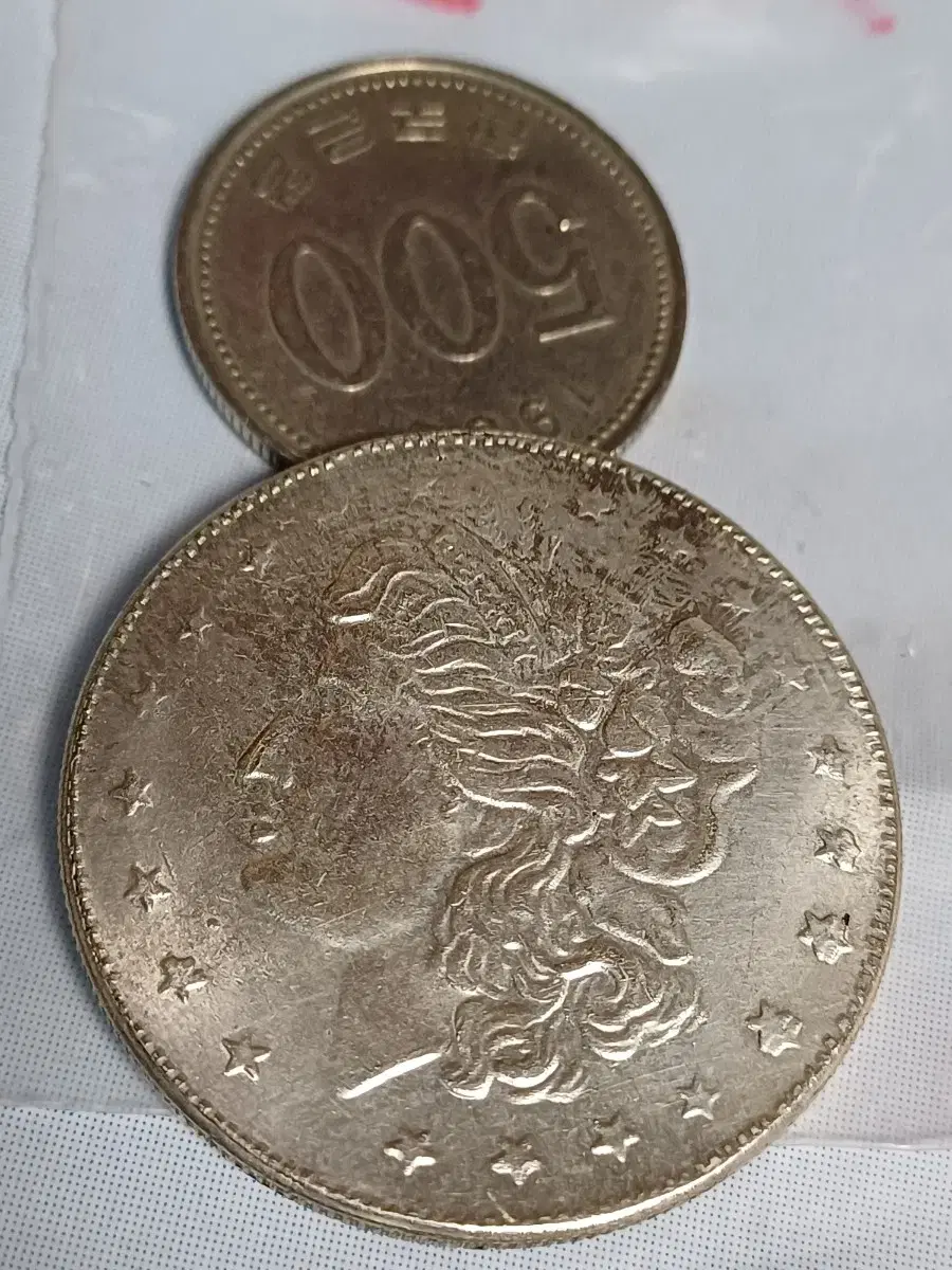 Genuine silver is 999.old and precious