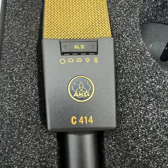 AKG C414 Xlii 새상품 팝니다