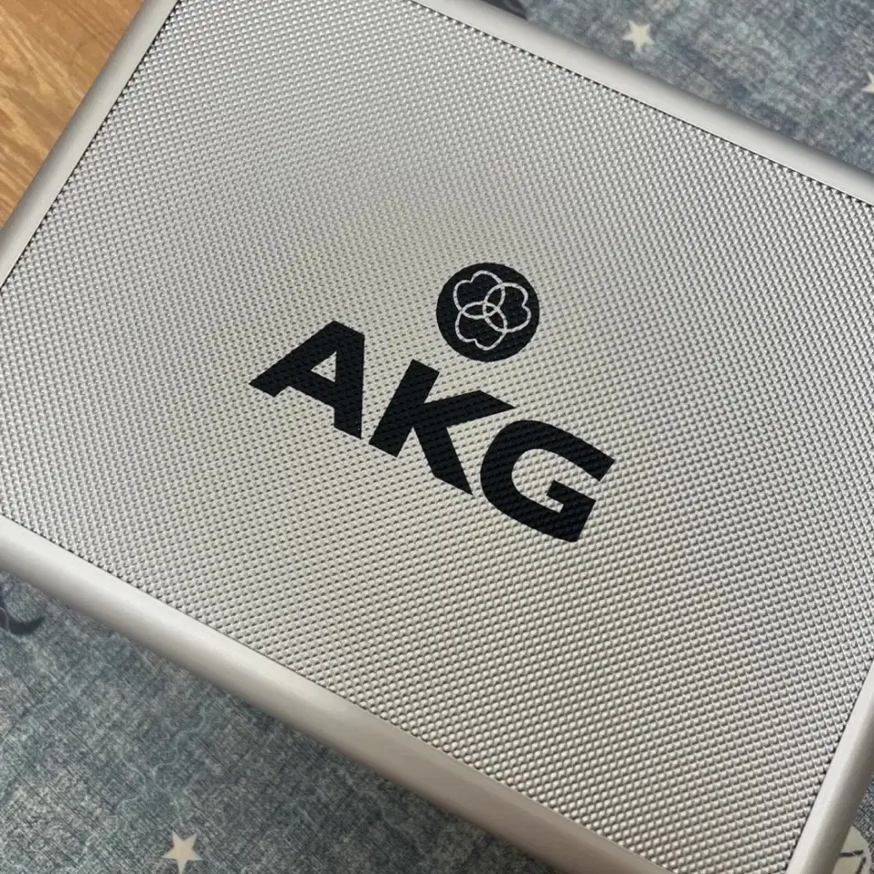 AKG C414 Xlii 새상품 팝니다