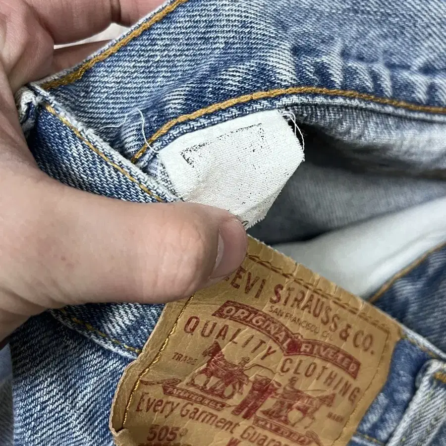 90s levis 505