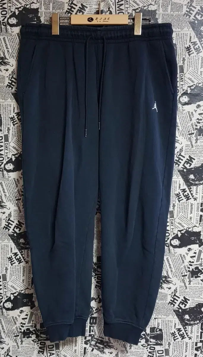 Nike brushed pants size 95 (34)