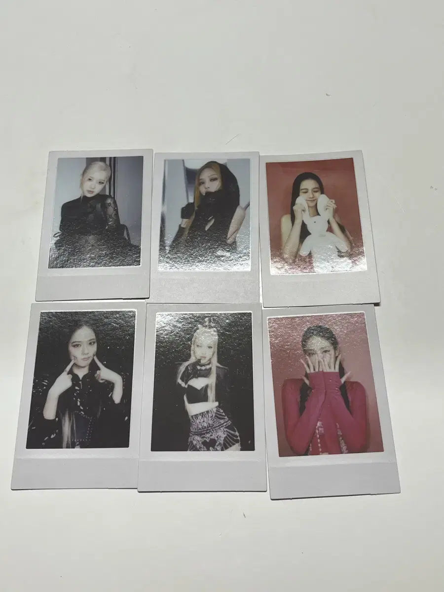 Black Pink Bone Pink polaroid jennie jisoo rose lisa