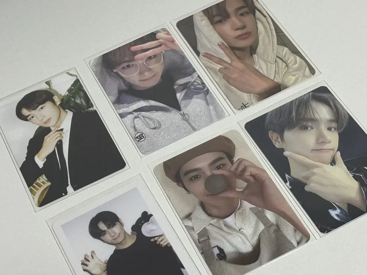 The Boyz hyunjae photocard Sells