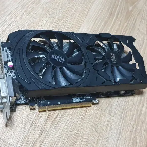 엔비디아GTX1060 6기가 그래픽카드 잘 쓰던거