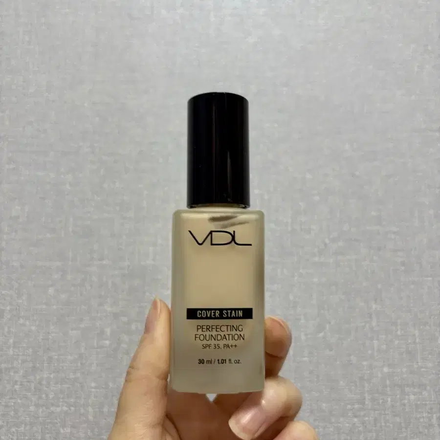 VDL 커버 스테인 퍼펙팅 파운데이션  SPF 35, PA++ 30ml