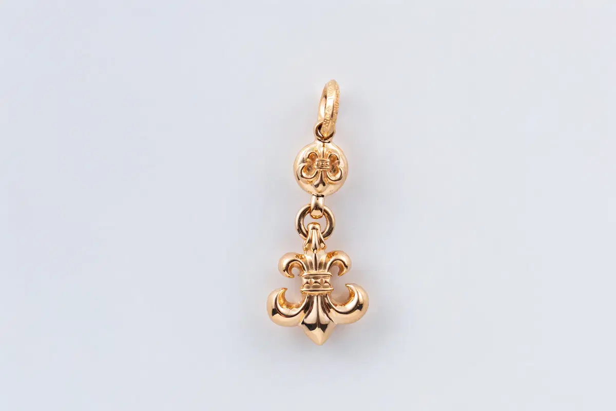 [han's room] Chrome Hearts 22K One Ball BS Flare Charm