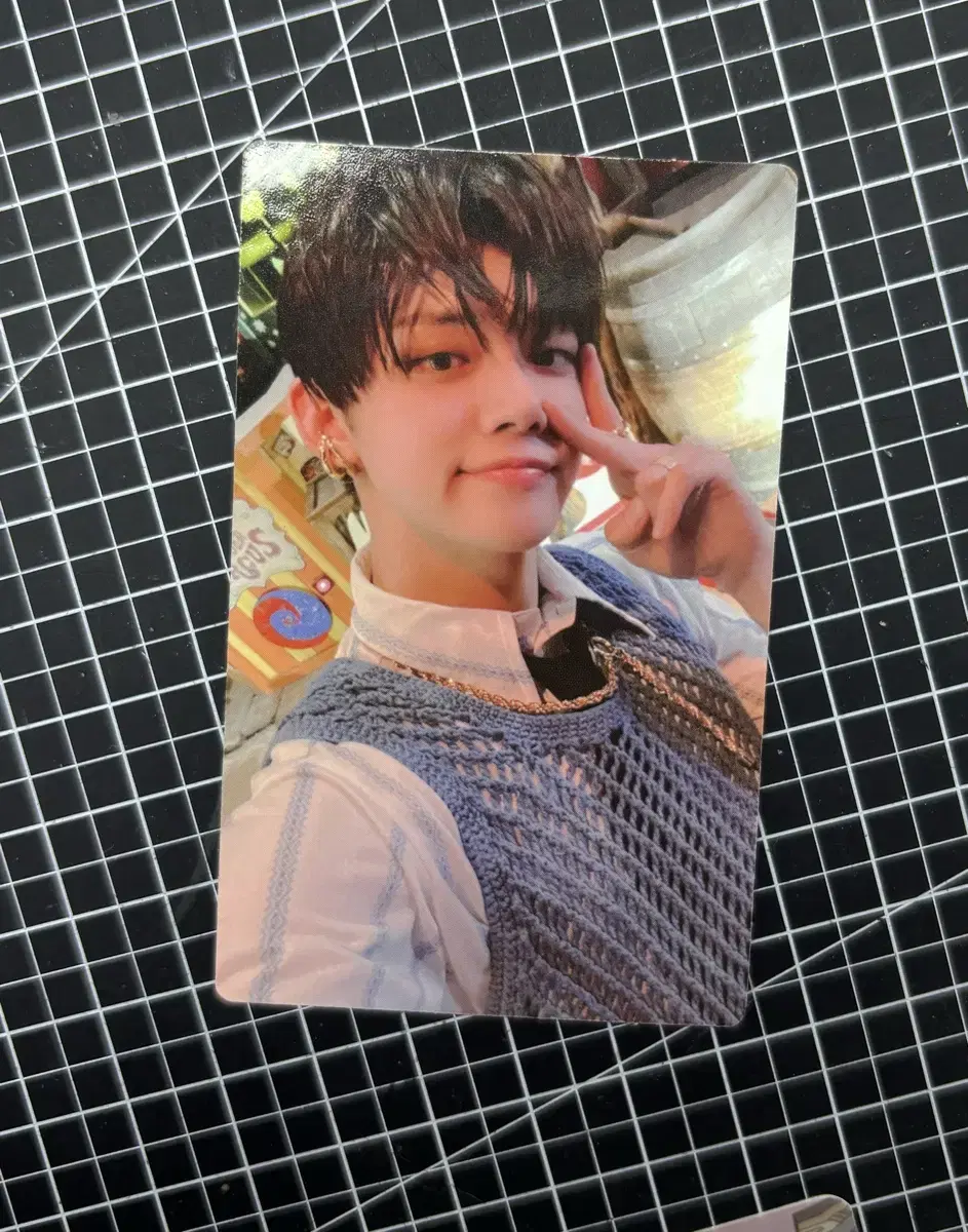 2022 yeonjun seasons greetings photocard WTS