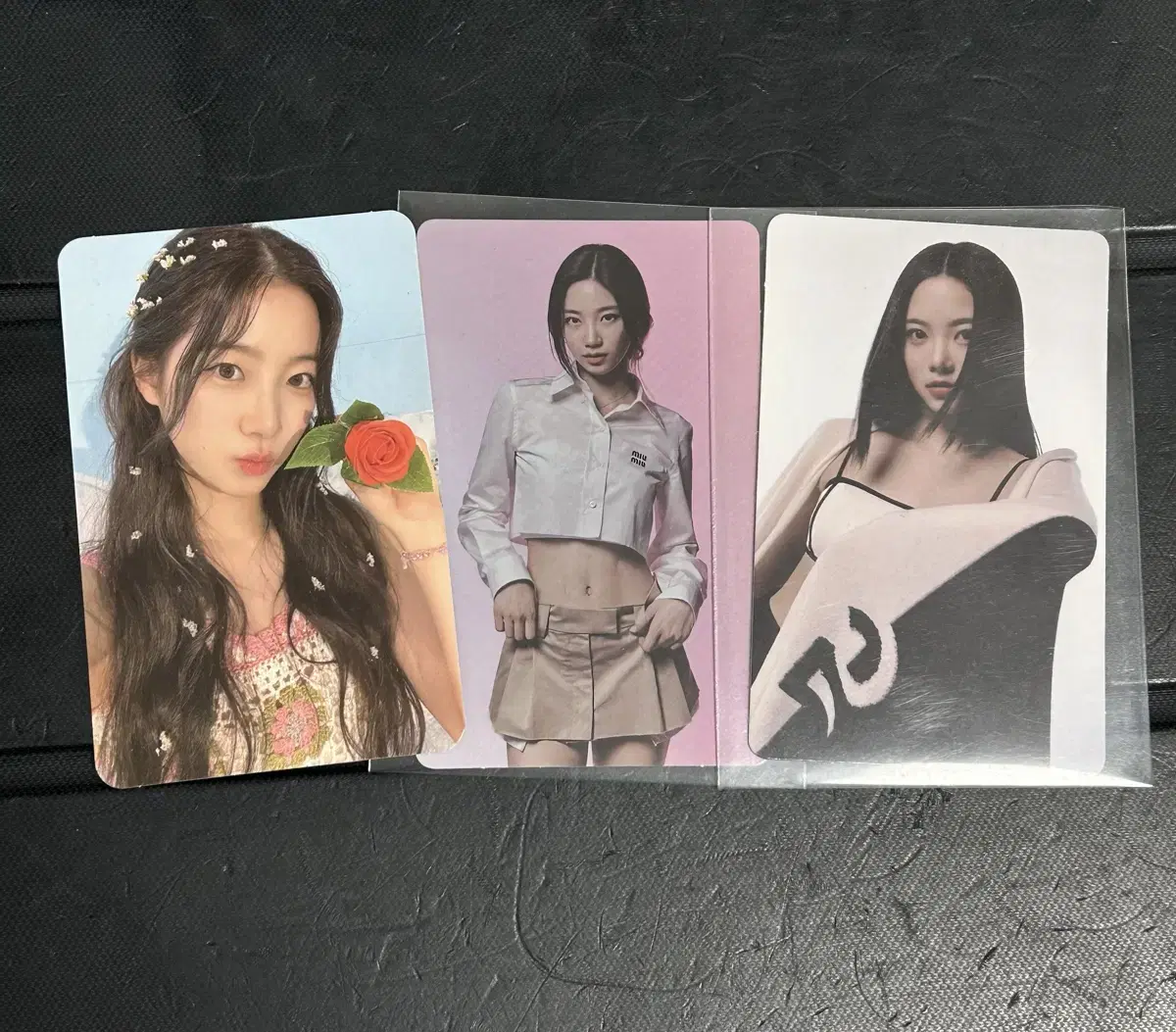 Le sserafim kazuha hong eunchae Antifragile Pierre Pierless photocard bulk wts Sell