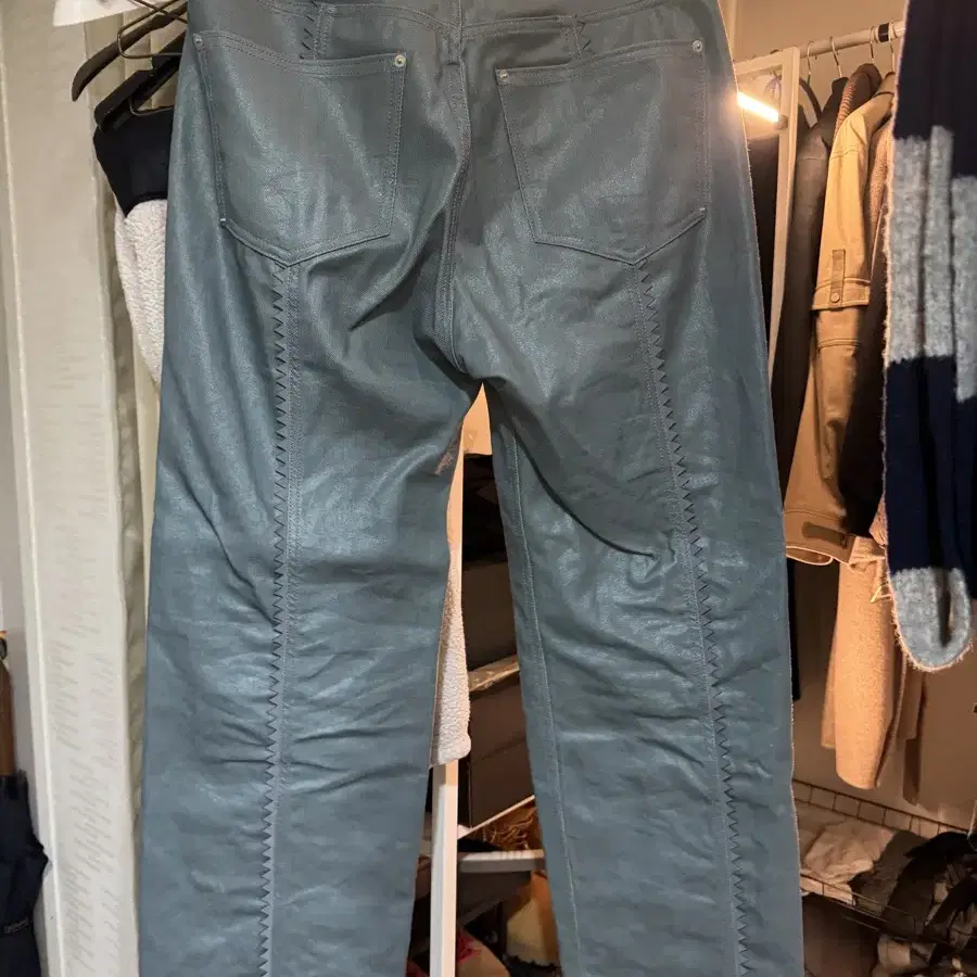 [1] 웨스켄 SAWTOOTH LINE COATED PANTS (BLUE